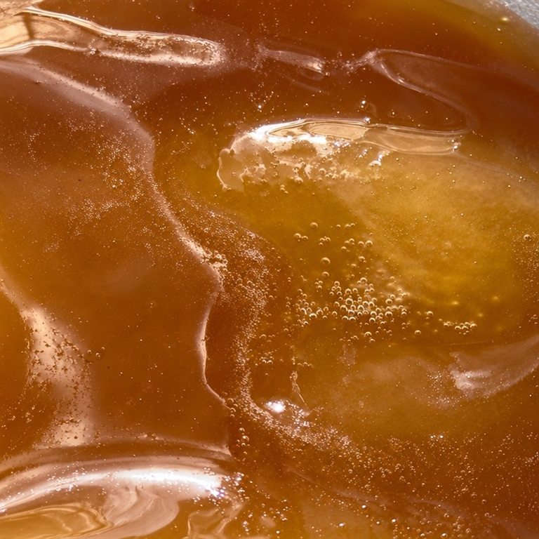 Amber gel